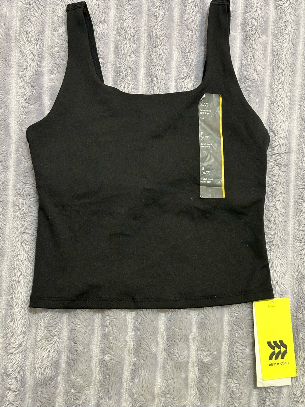 All in Motion Girls’ Black Twist-Back Tank Top — Size S (6/7)